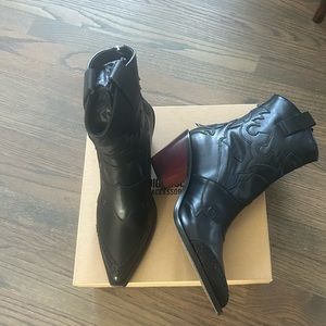 NWT Zadig et Voltaire Cara boots